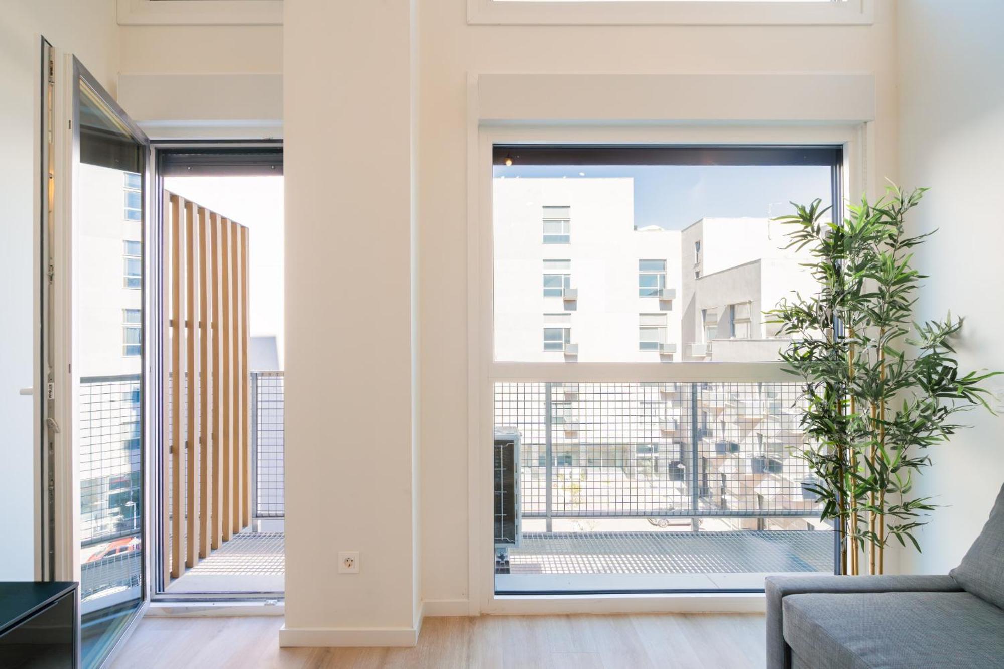 Loft Reformado Industrial Con Garaje Alquiler Temporal Apartamento *